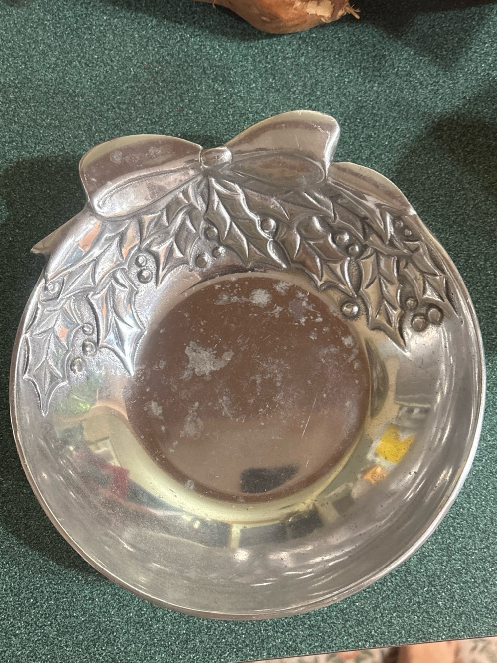 Wilton Armetale Holly Berries Small Silver Armetale Metal Bowl Mexico
